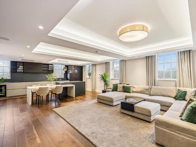 Richmond Hill, Richmond, TW10 2 bed flat to rent £7,500 pcm £1,731 pw