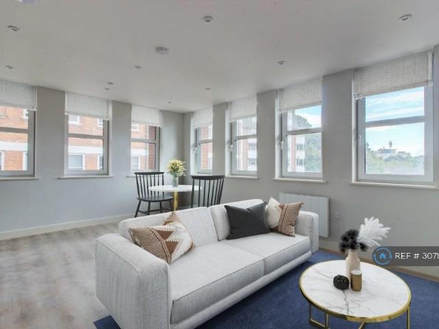 Richmond House, Bournemouth, BH2 2 bed flat to rent £1,400 pcm £323 pw