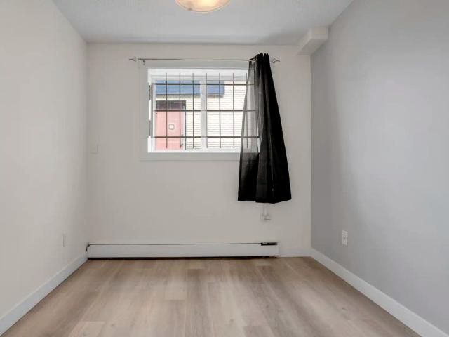 Richmond Manor Apartments — 1 Bed 1 Bath