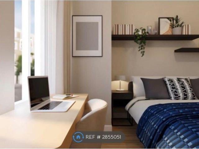 Richmond Park Rd, Bournemouth BH8, 2 bed flat to rent, £3,000 pcm | PrimeLocation