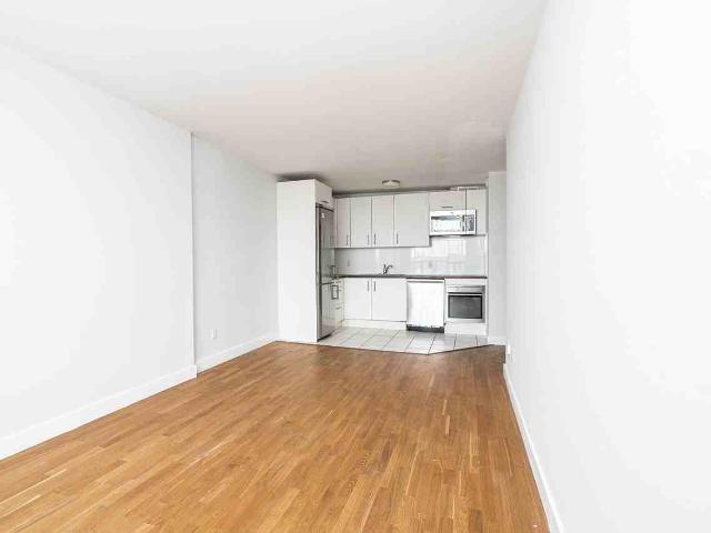 Richmond Place 1 Bedroom Apartment for Rent at 798 Richmond St W, Toronto, ON M6J 3P3 Niagara