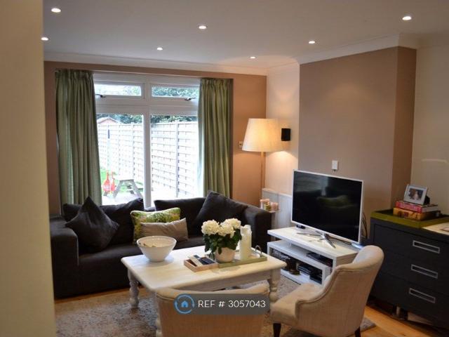 Richmond, Richmond TW9, 4 bed semi detached house to rent, £4,750 pcm | PrimeLocation