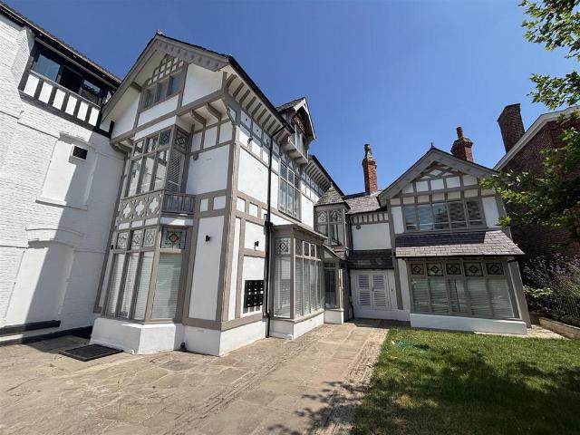 Richmond Road, Bowdon 1 bed apartment to rent £1,495 pcm £345 pw