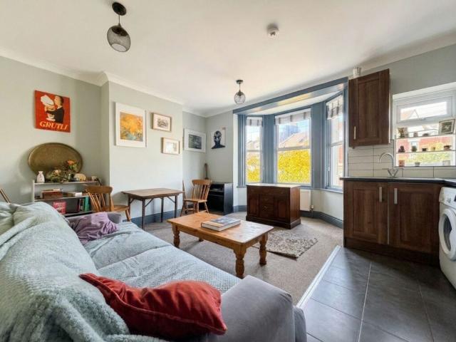 Richmond Road, Brighton, BN2 – HW Estate Agents
