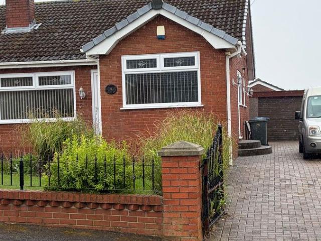 Richmond Road, Chorley PR6, 3 bed semi detached bungalow to rent, £1,300 pcm | PrimeLocation