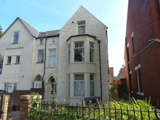 Richmond Road Flat 2, Roath, Cardiff
