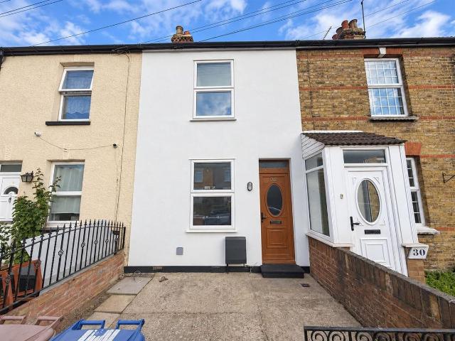 Richmond Road, Grays RM17, 2 bed terraced house to rent, £1,600 pcm | PrimeLocation