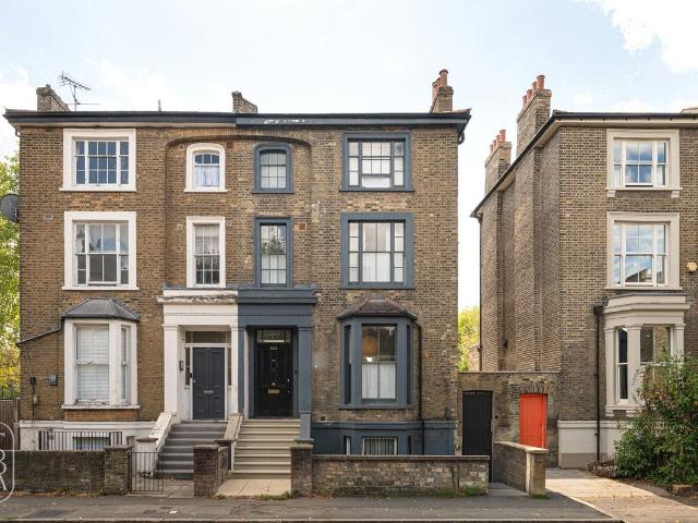 Richmond Road, London E8, 3 bed terraced house to rent, £7,500 pcm | PrimeLocation