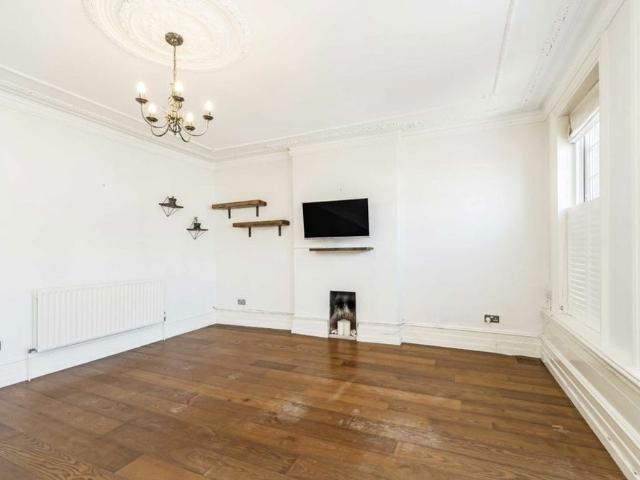 Richmond Road, TW1, London