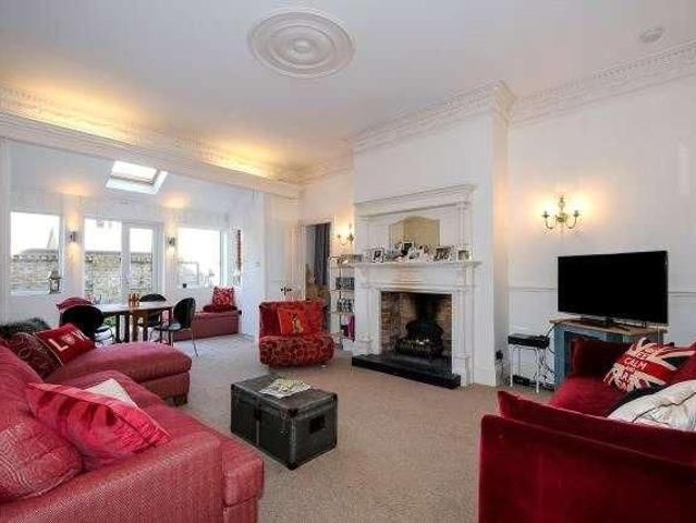 Richmond Road, Twickenham, TW1