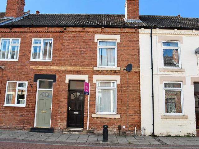 Richmond Street, Castleford WF10, 2 bed terraced house to rent, £750 pcm | PrimeLocation