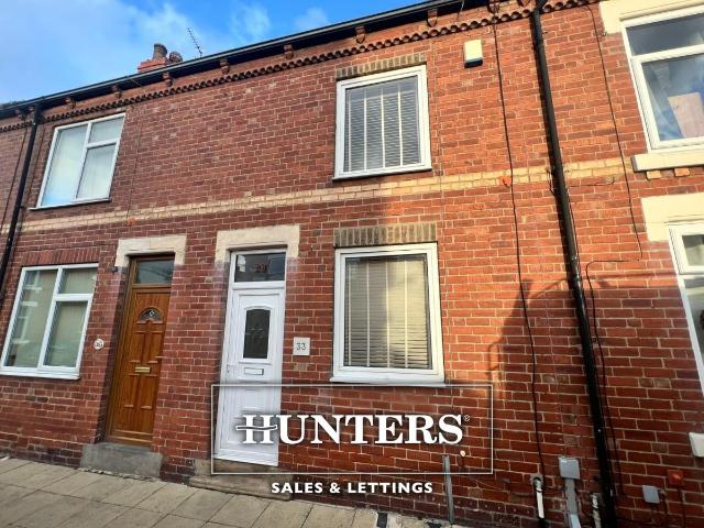 Richmond Street, Castleford WF10, 2 bed terraced house to rent, £750 pcm | PrimeLocation