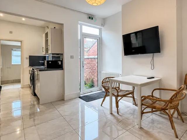Richmond street, CV2, Property for rent