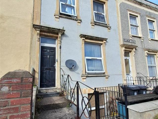 Richmond Street, Bristol 1 bed house to rent £1,300 pcm £300 pw
