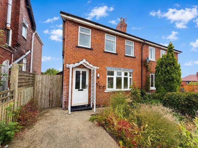 Ridge Crescent, Middlestown, Wakefield, West Yorkshire WF4, 3 bed semi detached house to rent, £1,100 pcm | PrimeLocation