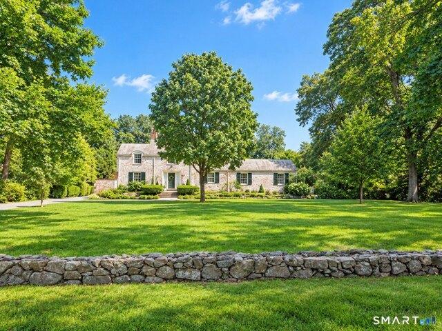 Ridge Rd, North Haven, Home For Sale