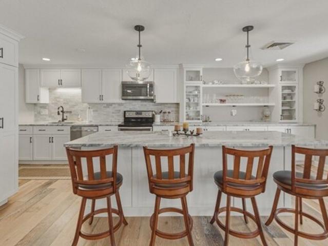 Ridgefield Cir Unit D, Clinton, Condo For Sale