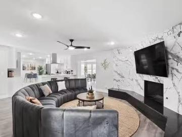 Ridgefield Drive