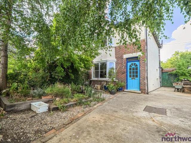 Ridgefield Road, Oxford OX4 2 bed semi detached house to rent £1,850 pcm £427 pw