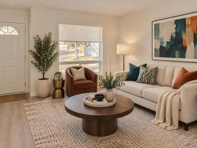 Ridgeview Gardens — 2 Bedroom Townhouse