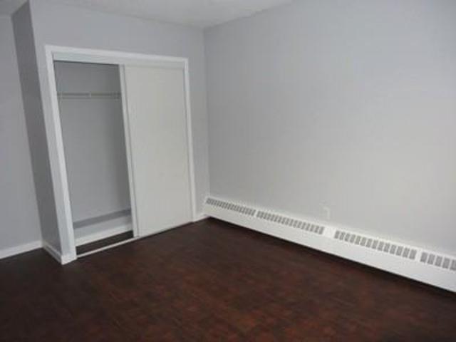 Ridgeview North 2 Bedroom Apartment for Rent at 1200 Gitzel St, Yellowknife, NT X1A 2C6