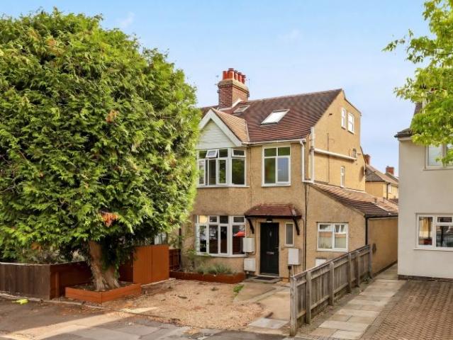 Ridgeway Road, Oxford 2 bed maisonette to rent £1,600 pcm £369 pw