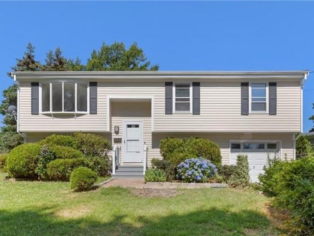 Ridgewood Rd, Middletown, Home For Sale