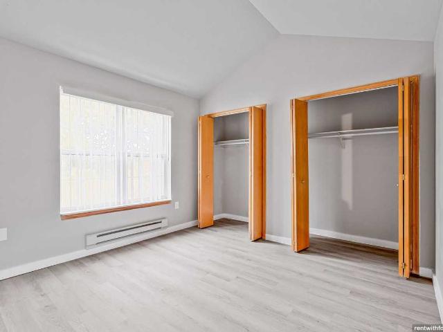 Ridgewood Trails Studio Apartment for Rent at 1418 Wayridge Dr, Madison, WI 53704