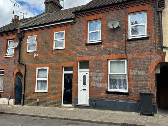 Ridgway Road, Luton LU2, 3 bed terraced house to rent, £1,700 pcm | PrimeLocation