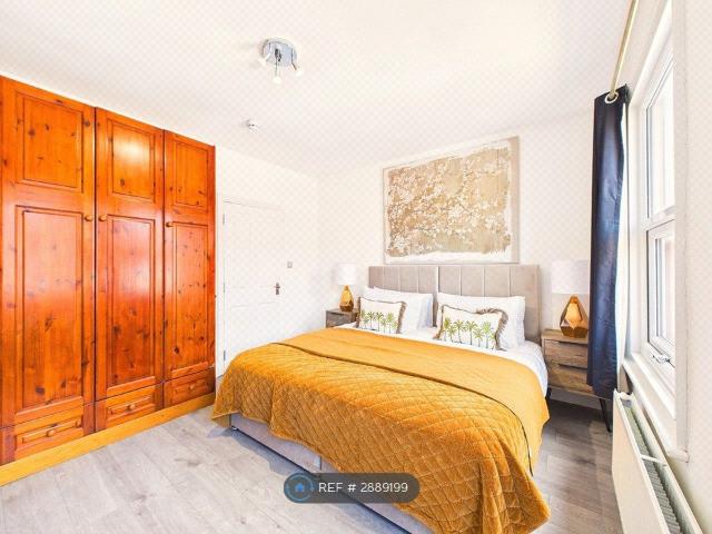 Ridgway Road, Luton LU2, 4 bed terraced house to rent, £4,000 pcm | PrimeLocation