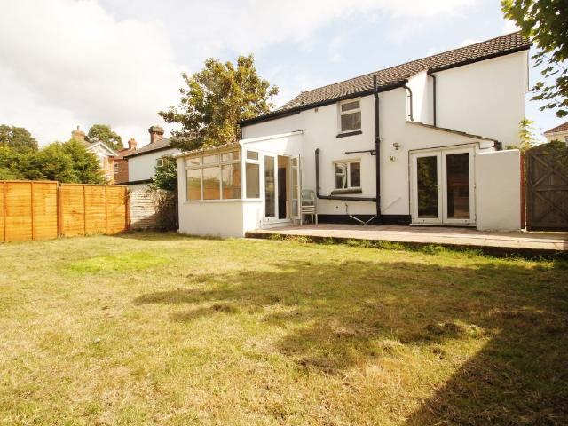 Ridley Road, Bournemouth BH9, 5 bed detached house to rent, £2,500 pcm | PrimeLocation