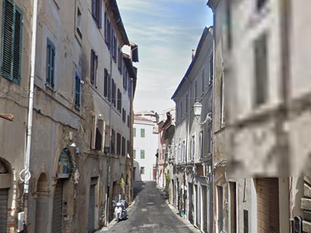RIETI ACCOGLIENTE QUADRILOCALE AMMOBILIATO