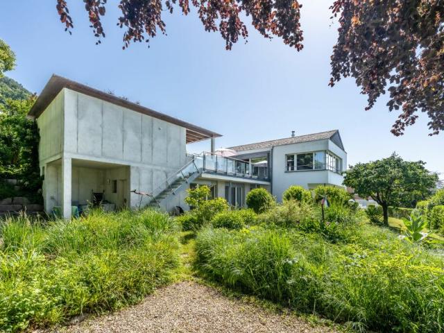 Architektenhaus mit Rheinsicht