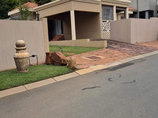 Rietvalleirand: Waterkloof Estates. Buy under market value