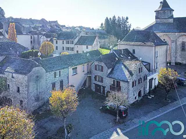 Rieupeyroux 12240 Achat / Vente maison 5 pièces t5 terrasse