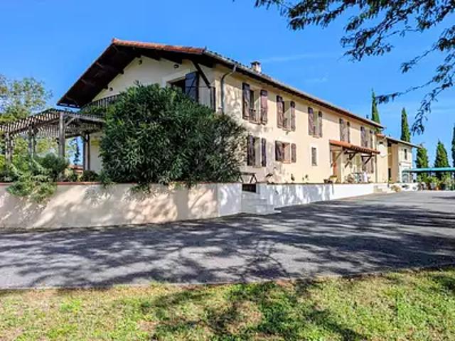 Rieux Volvestre 31310 Achat / Vente maison 20 pièces t20 piscine jardin
