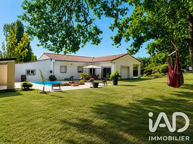 Rieux Volvestre 31310 Achat / Vente maison 8 pièces t8 piscine terrasse