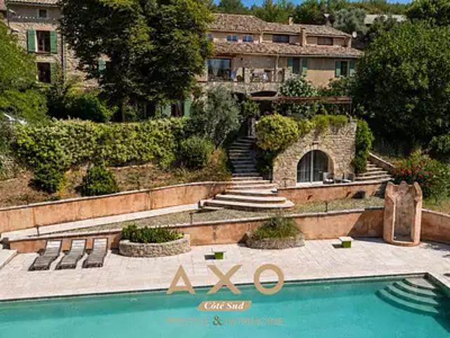 Riez 04500 Achat / Vente maison 20 pièces t20 au dernier étage