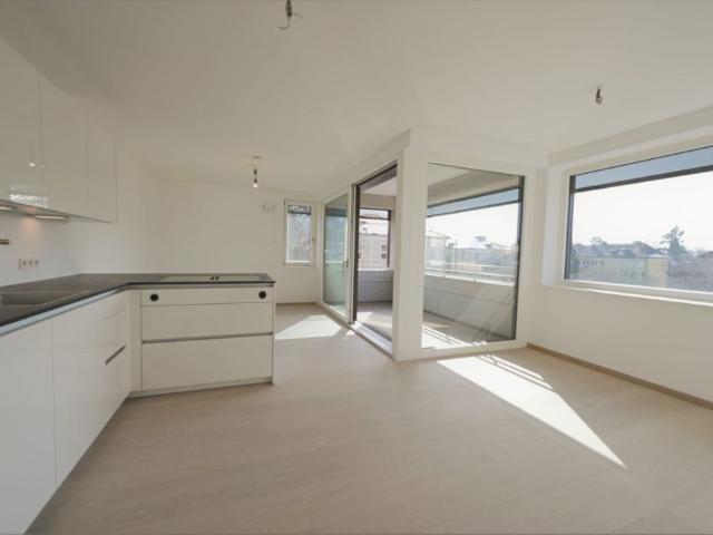 RIEDENBURG | 3 Zimmerwohnung exklusiv und zentral