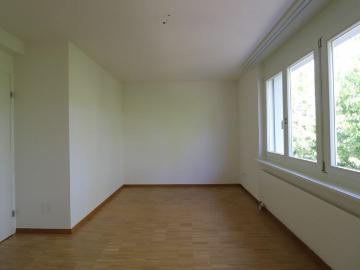 Riehen, Basel-Stadt - Parkplatz, Keller