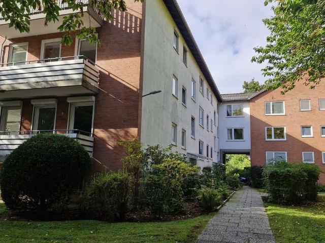 Riensberg | vermietete Zwei Zimmer Wohnung im 2. Obergeschoß mit großer Loggia