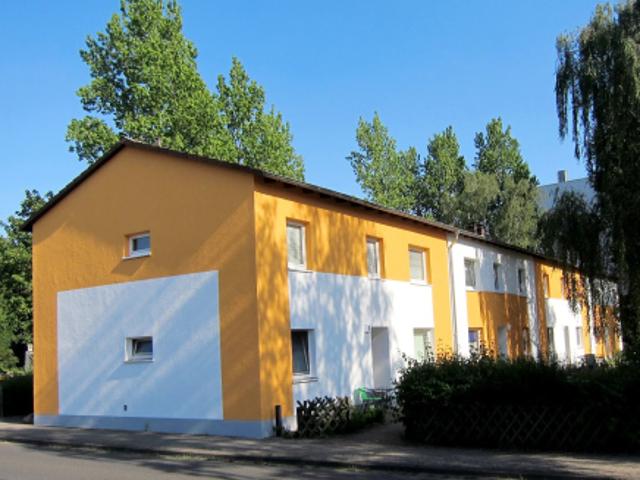 Riesebergstr. 2, 1 Modernisierte 3 Zimmer Wohnung mit Reihenhausflair im Siegfriedviertel