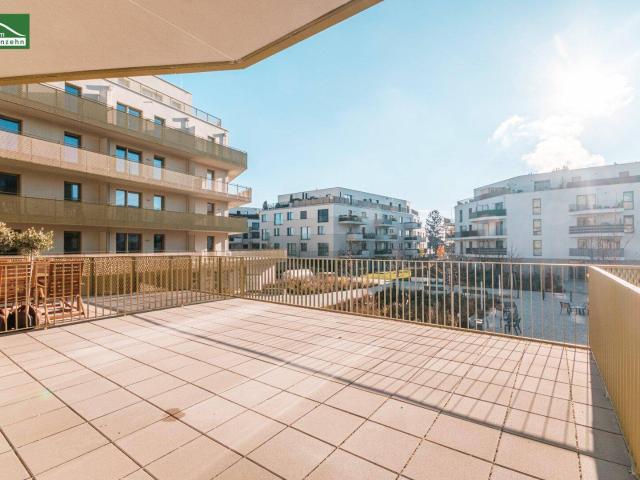 Große Terrasse zum Entspannen in Grün Ruhelage _ Sonnenanbeter werden es lieben Provisionsfreier Neubau