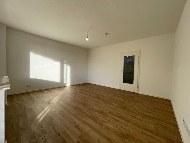 riesiger Balkon*Aufzug*Tageslichtbad