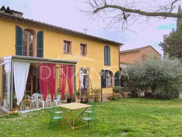 RIF. 1003 235C 541m² Montaione