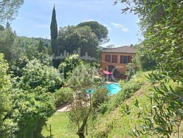 Rif. 1003 260 428m² San Miniato