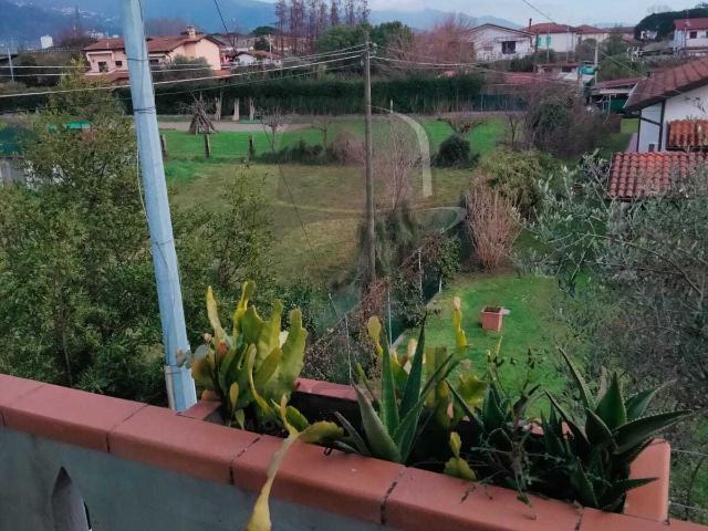 Rif. 18610 Appartamento, Appartamento Affitto a Massa