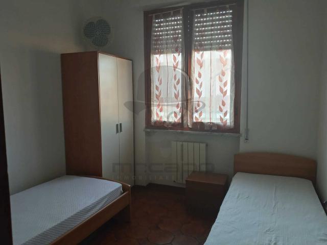 Rif. 19063 Appartamento, Trilocale Affitto a Massa, Marina Massa Centro