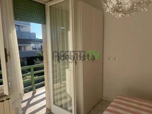 Rif. 22145 Appartamento, Trilocale Affitto a Massa, Marina Massa Centro