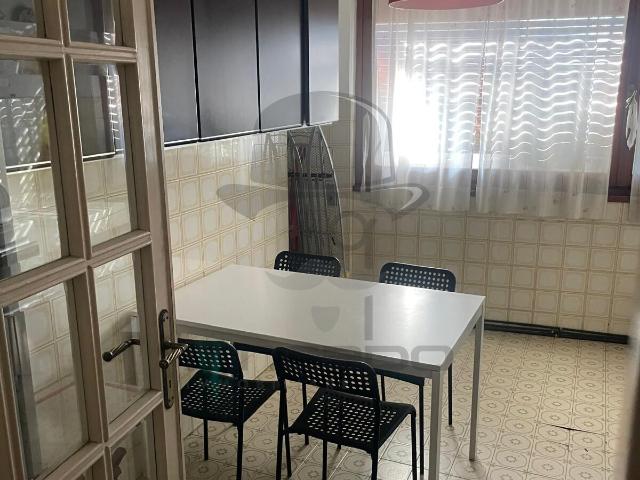 Rif. 23968 Appartamento, Appartamento Affitto a Carrara